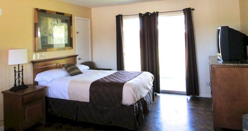Alvin Extended Stay ภายนอก รูปภาพ